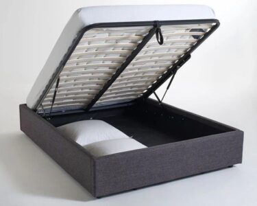 lit coffre capitonné sans tête