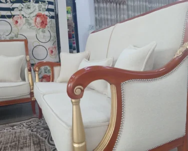 salon en hêtre sculpté king